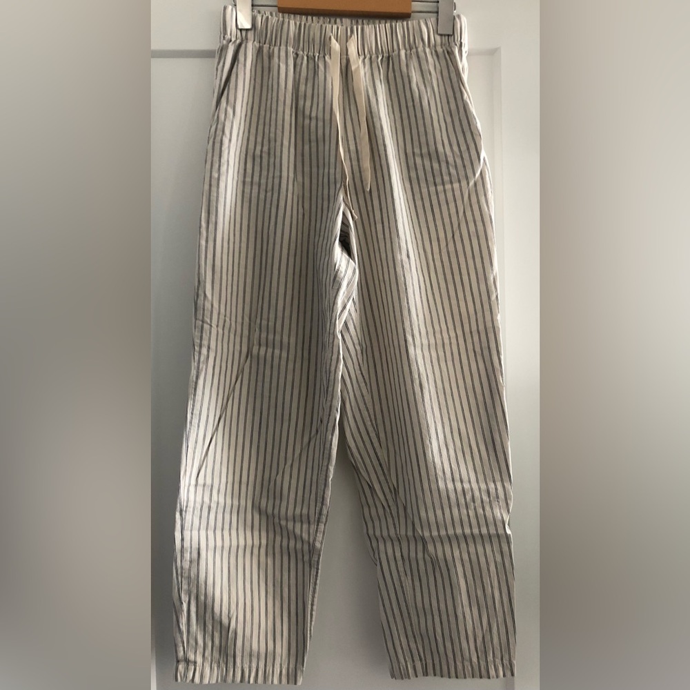 Women’s UNIQLO Pants
